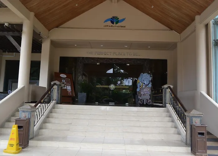 De Rhu Beach Resort Kuantan